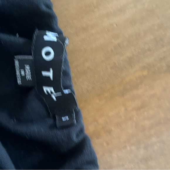 Motel Rocks Black Crop Top - Picture 3 of 3